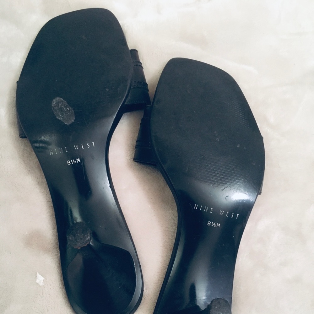 Nine West Peanut Butter, Black Slides. - image 5